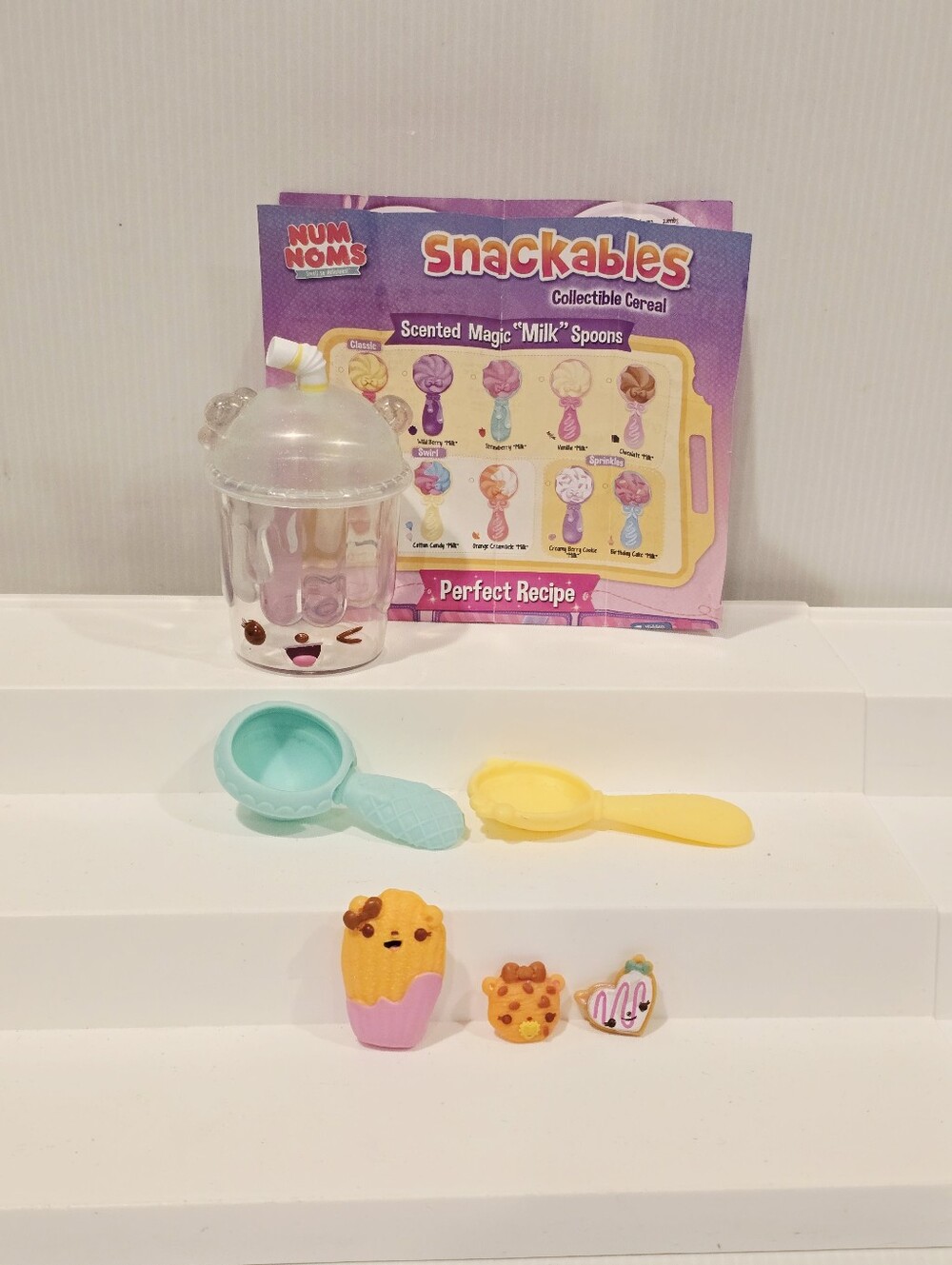Num Noms Snackables Silly Shakes Set